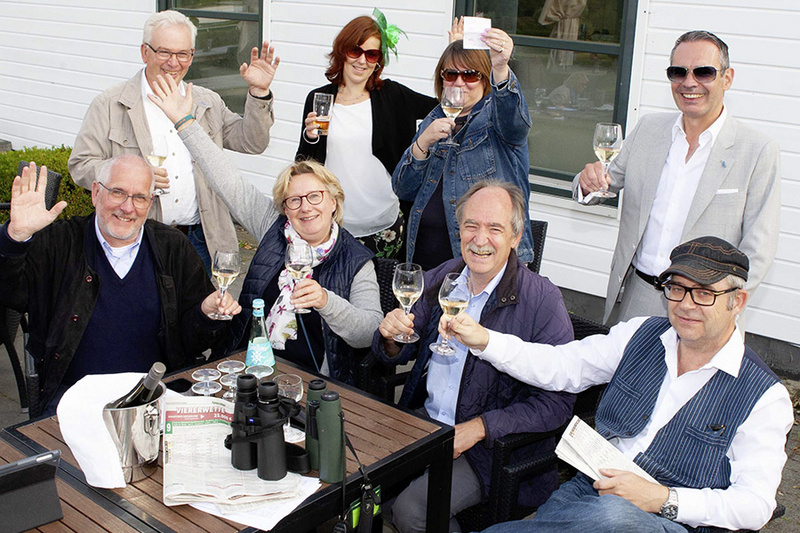 Düsseldorf, die Teilhaber von Stall Burg Nanstein landen einen Coup und gewinnen in der Viererwette